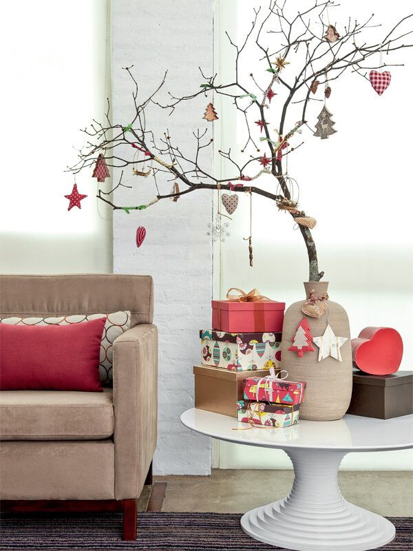 Decoração com GALHOS DE ÁRVORES em vasos e outros locais Decoração com GALHOS DE ÁRVORES em vasos e outros locais