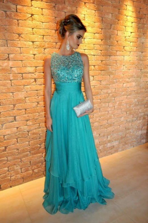 Vestidos longos de festa baratos e modernos