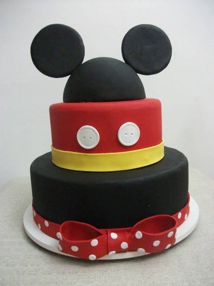 bolo do Mickey para aniversário com duas camadas
