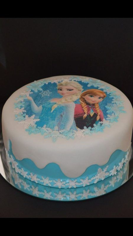 bolo frozen para aniversário simples com Elsa e Ana