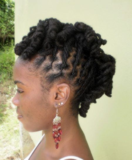 penteados-para-dreads-femininos-crespos