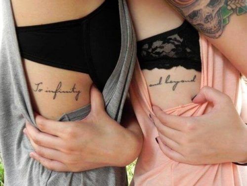 tatuagem na costela amizade